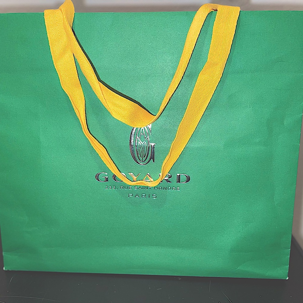 100% Authentic Goyard medium shopping bag.